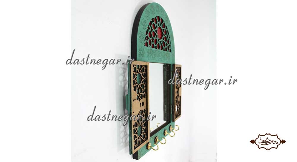 آینه طرح درب سنتی منزل کاربردیاتاق خواب دم در پذیرایی هنری دکوری دکوراتیو جهیزیه عروس قیمت زیبا جدید فروشی به روز خاص شیک قدی قدنما ایستاده دیواری روی دیوار صنایع دستی طرح درب پنجره سنتی چوبی