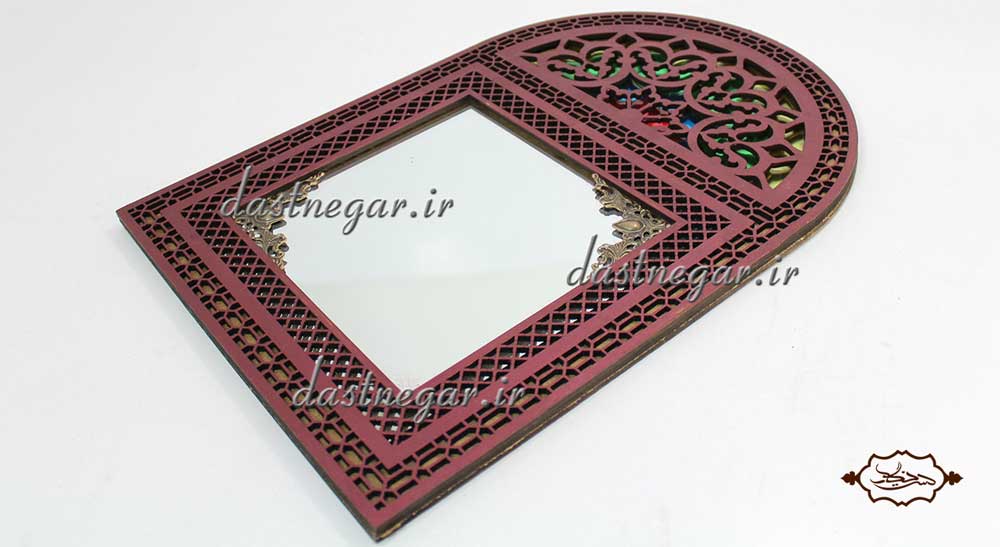 آینه طرح درب سنتی منزل کاربردیاتاق خواب دم در پذیرایی هنری دکوری دکوراتیو جهیزیه عروس قیمت زیبا جدید فروشی به روز خاص شیک قدی قدنما ایستاده دیواری روی دیوار صنایع دستی طرح درب پنجره سنتی چوبی