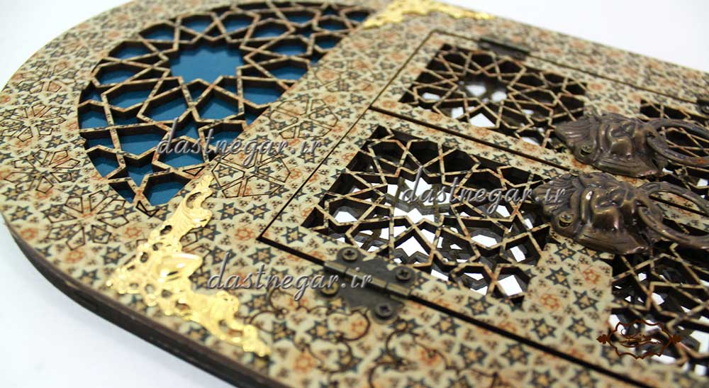 آینه و جاکلیدی طرح گره درب سنتی منزل کاربردیاتاق خواب دم در پذیرایی هنری دکوری دکوراتیو جهیزیه عروس قیمت زیبا جدید فروشی به روز خاص شیک دیواری روی دیوار صنایع دستی طرح درب پنجره سنتی چوبی