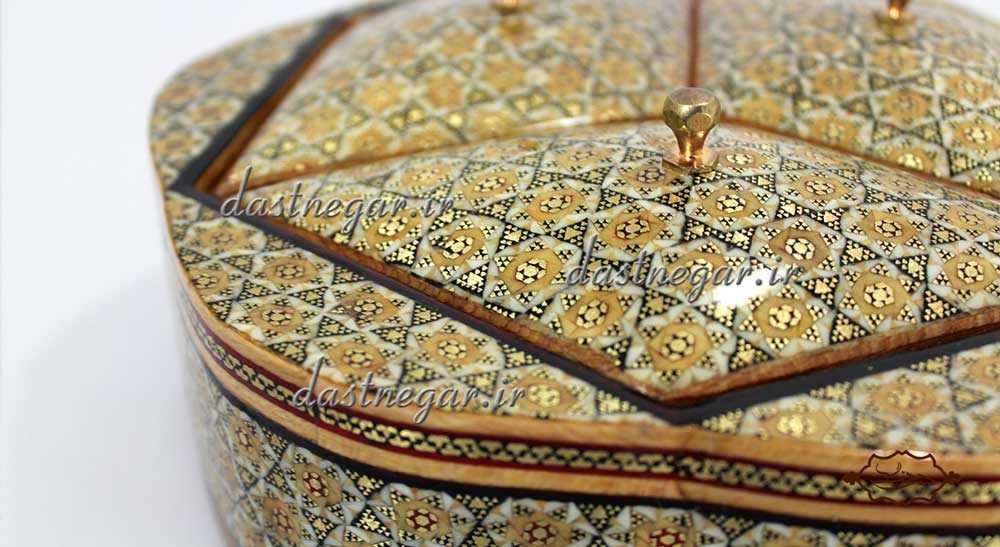 شکلات خوری خاتم کاری طرح 3 درب رومیزی اتاق خواب روی میز سنتی صنایع دستی طرح سنتی چوبی دکوراتیو جهیزیه عروس قیمت زیبا جدید فروشی