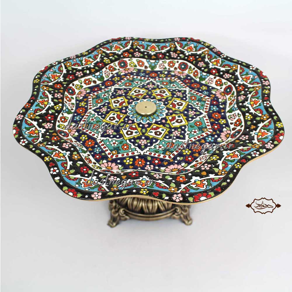 میوه خوری میناکاری کد 236 تزئینی تزیینی دکوراتیو دکوری جدید به روز خاص هنری زیبا مدرن سلطنتی لوکس شیک سنتی لاکچری عروس جهیزیه دو طبقه ظرف پایه دار رومیزی گود سفید رنگی چینی