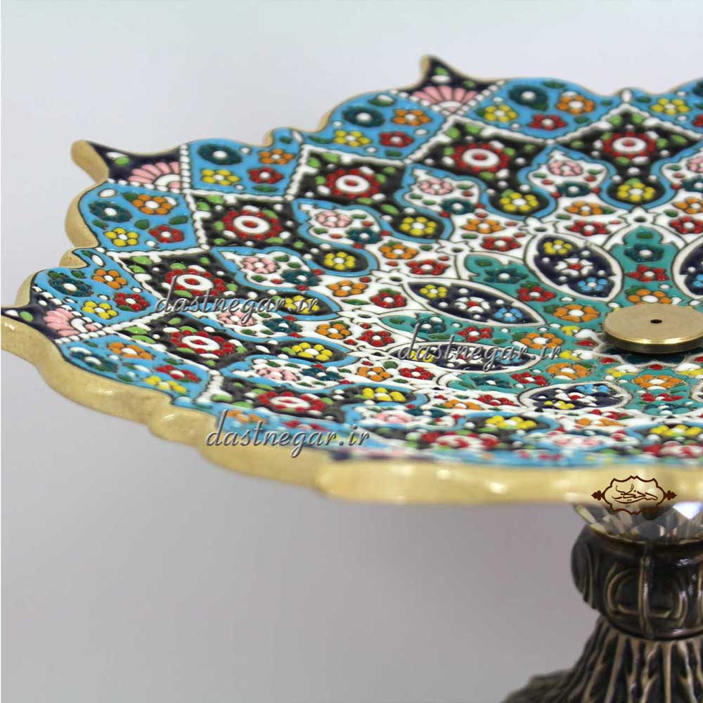 میوه خوری میناکاری کد 237 تزئینی تزیینی دکوراتیو دکوری جدید به روز خاص هنری زیبا مدرن سلطنتی لوکس شیک سنتی لاکچری عروس جهیزیه دو طبقه ظرف پایه دار رومیزی گود سفید رنگی چینی