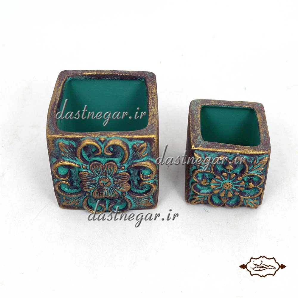 جاشمعی و یا جامدادی  